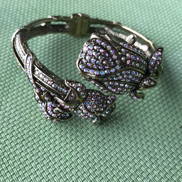 Heidi Daus Jewelry - Vintage Heidi Daus watch bracelet HOST PICK!!!